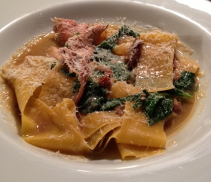 Papardelle com Ragu de Coelho e Porcini